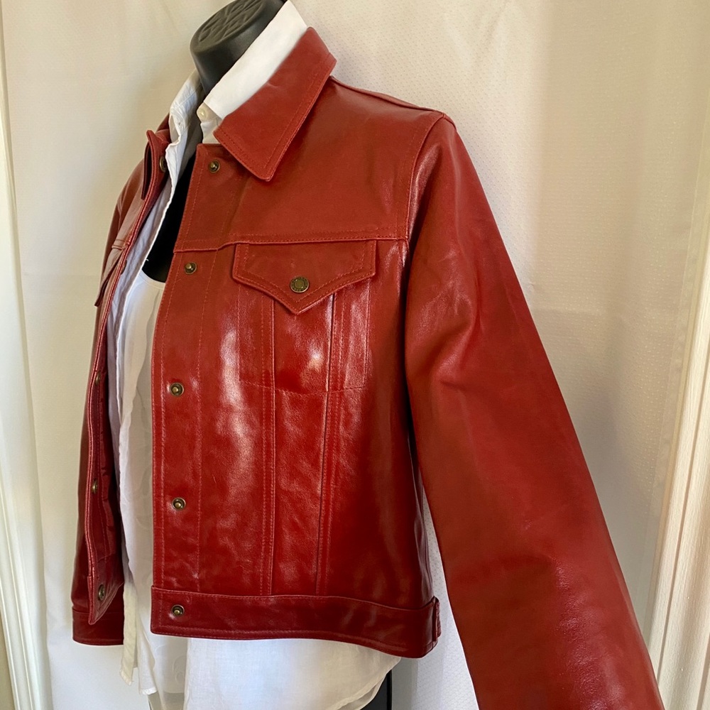 Women’s Leather Jacket. - Picture 4 of 8
